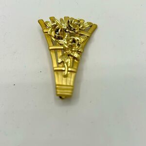 Vintage  Floral Brooch